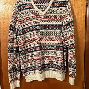 Izod Men's V-Neck Sweater with Red and Blue Pattern